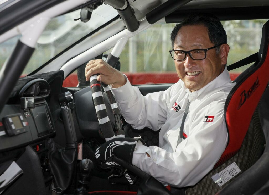 A Toyota új belső égésű motorokat fejleszt a szén-dioxid-semlegesség elérése érdekében